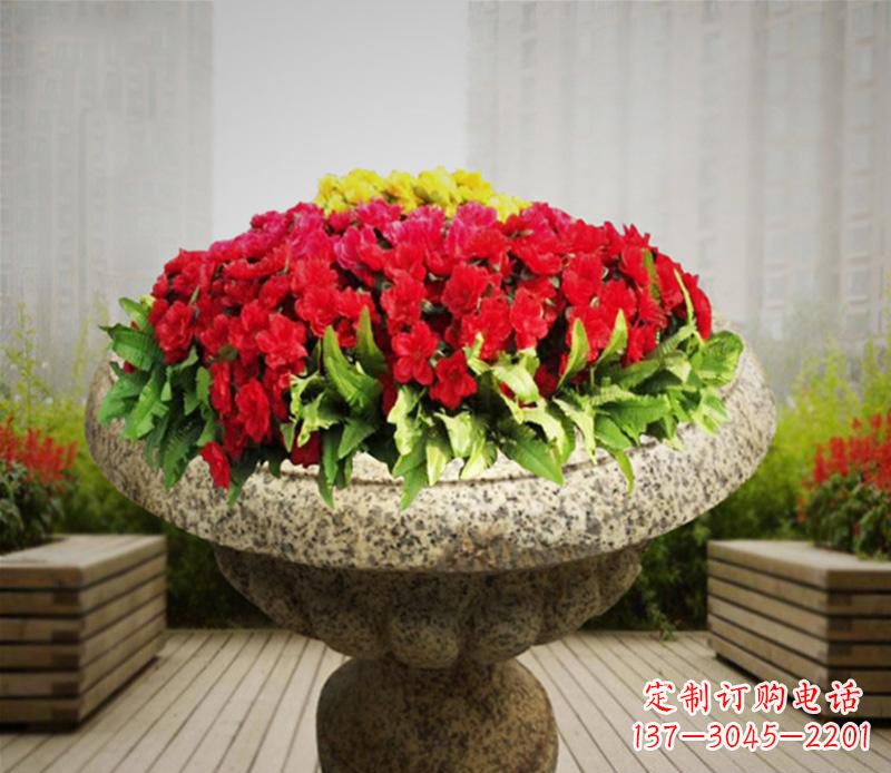 山东花岗岩小区景观花盆雕塑:精美艺术设计