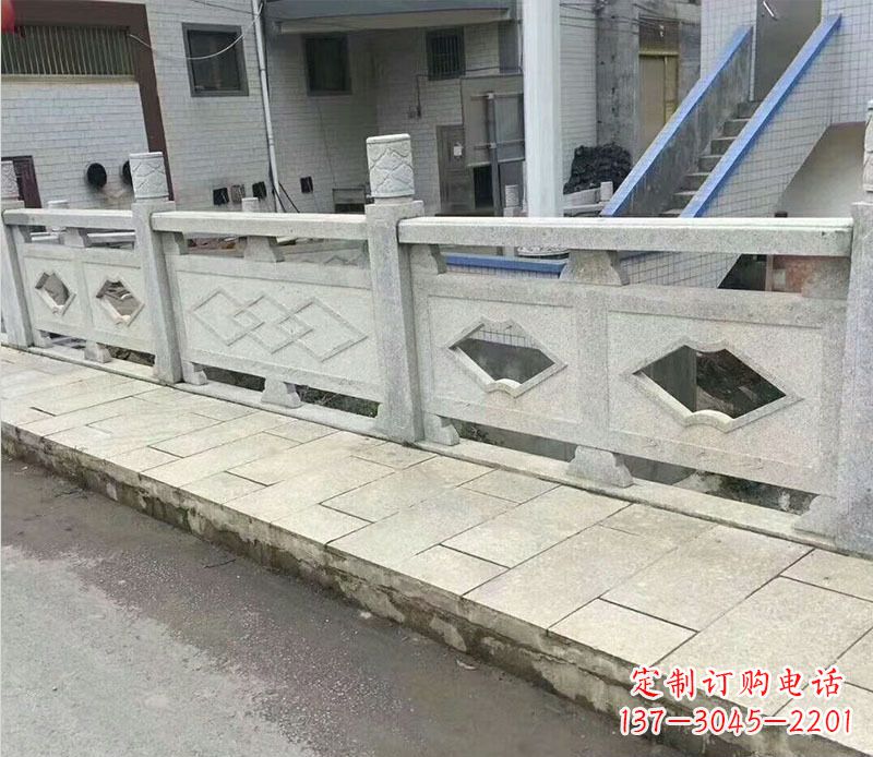 山东中领雕塑:让您的栏板石雕更加出彩