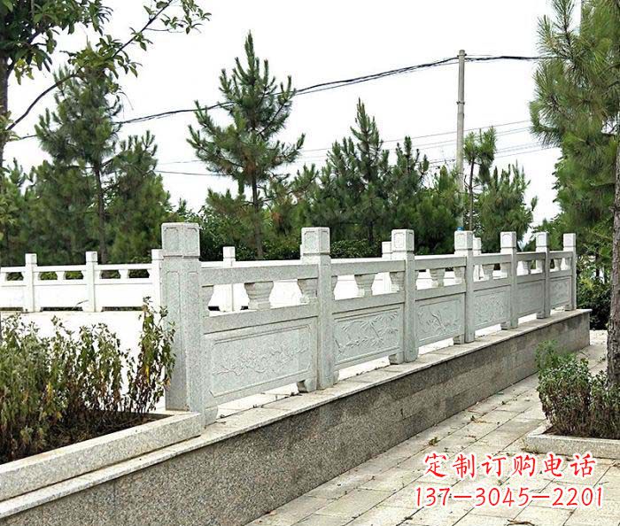 山东大理石栏杆雕塑:精致的定制艺术品