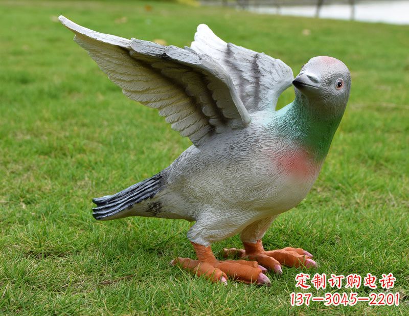 山东深具历史意义的和平鸽雕塑