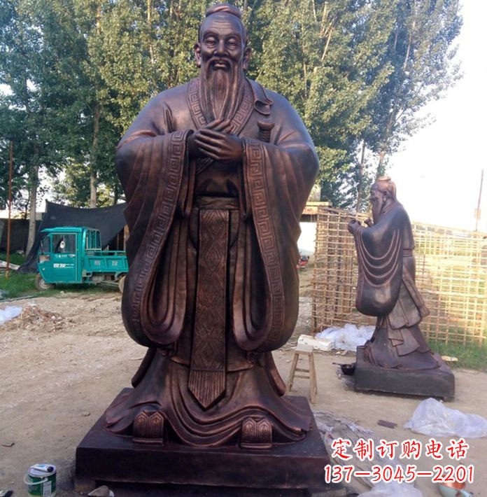 山东孔子讲学雕塑