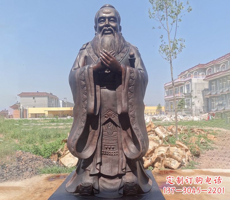 山东拥有历史传承的孔子铜雕