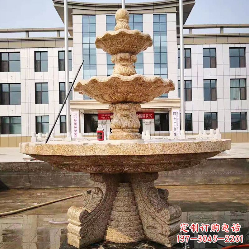 山东中领雕塑的精美莲花石雕