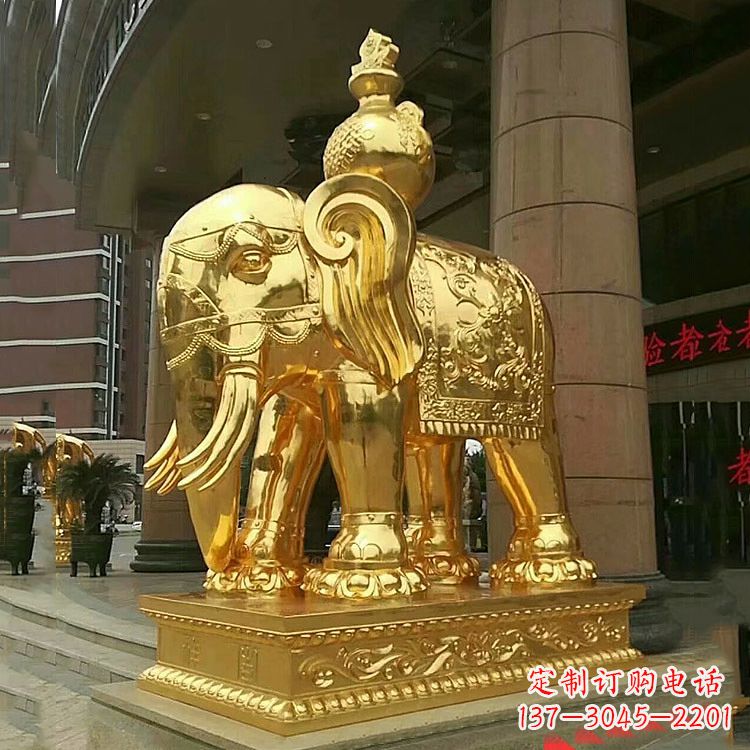 山东鎏金大门大象铜雕-宾馆商场看门招财吉祥动物雕塑