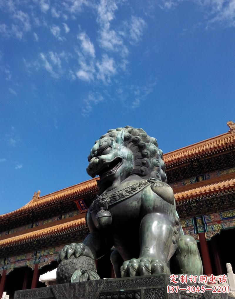 山东门口铜雕狮子