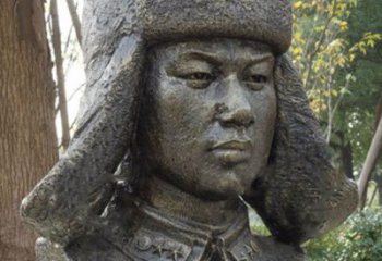 山东精致雕刻，肃穆崇尚——雷锋铜雕塑