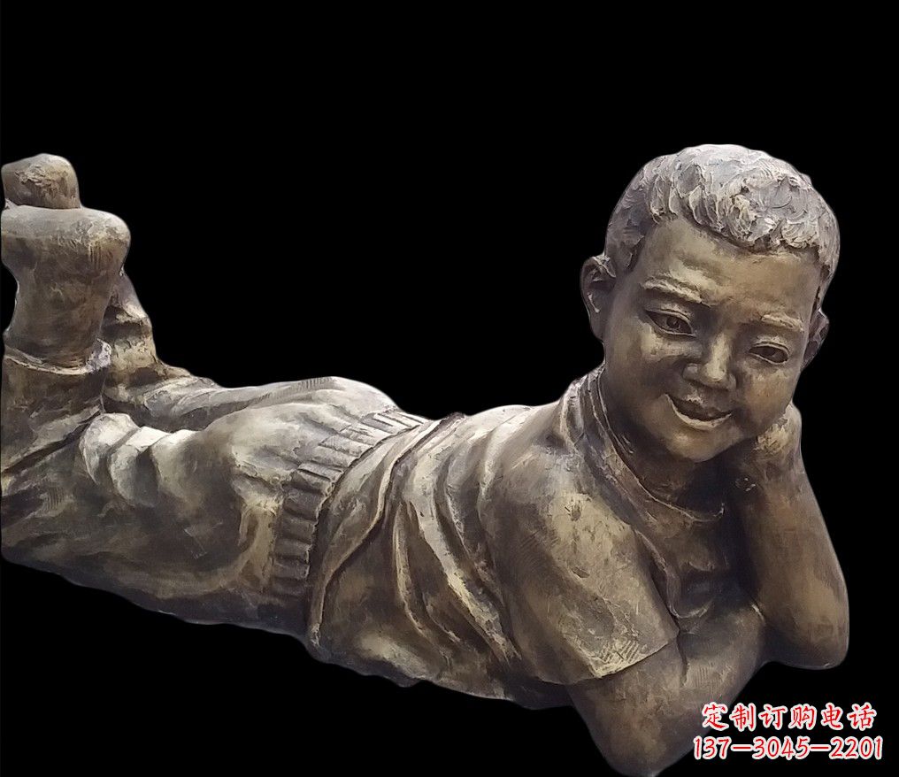 山东令人惊叹的青春少年雕塑