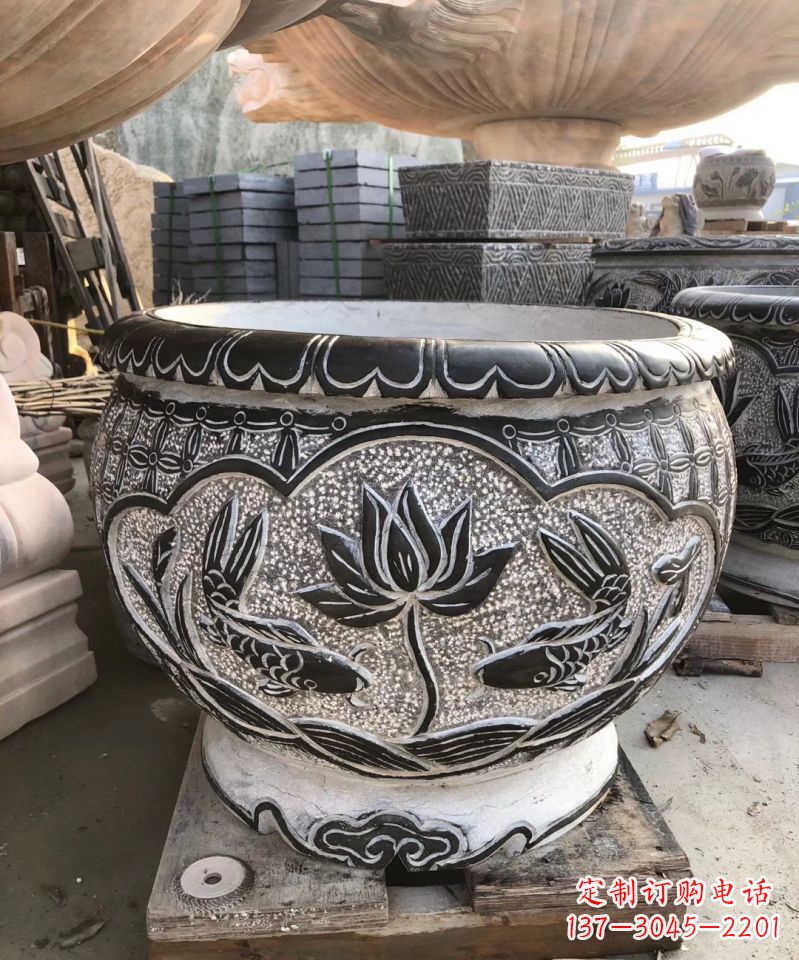山东青石仿古荷花水缸雕塑