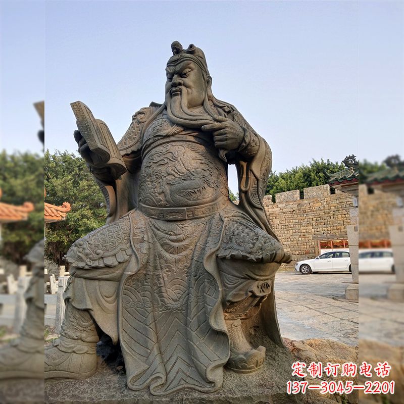山东青石关公雕塑,让您的家居更加古典优雅