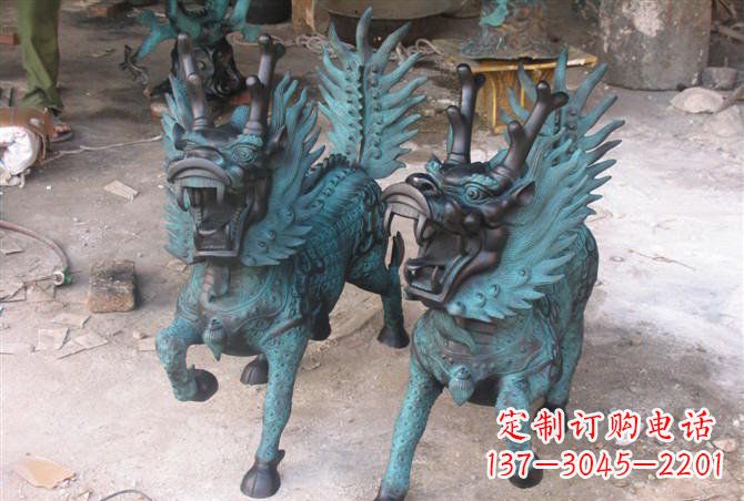 山东追求完美的青铜麒麟雕塑