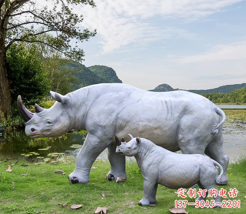 山东石雕犀牛母子雕塑