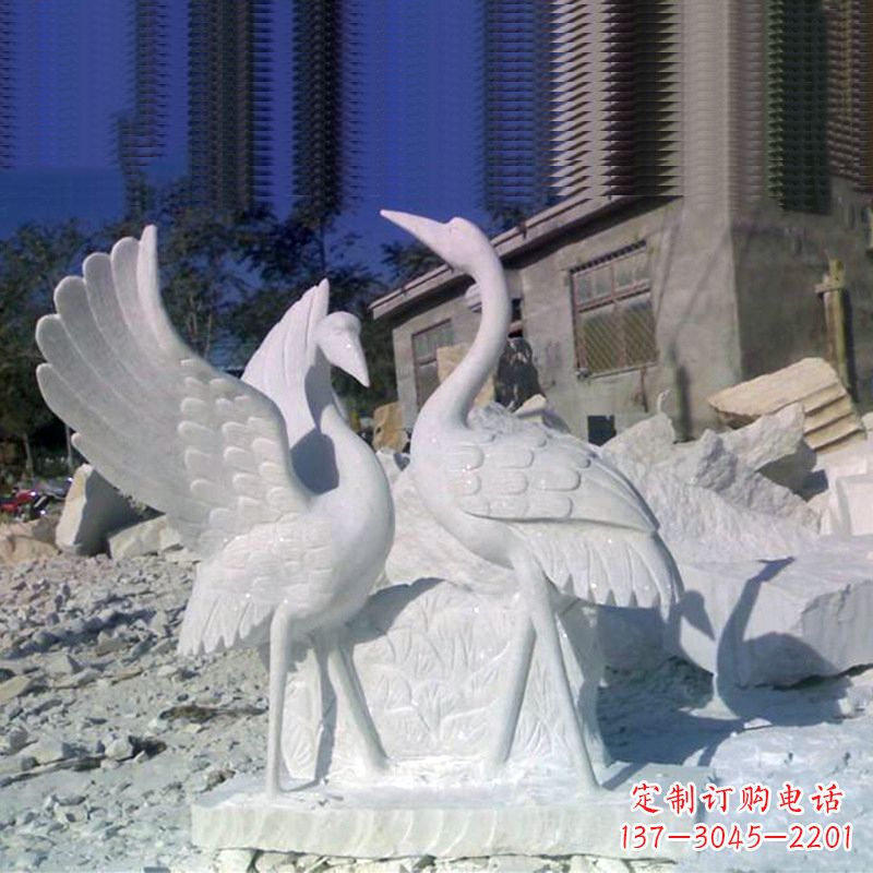 山东石雕仙鹤低头