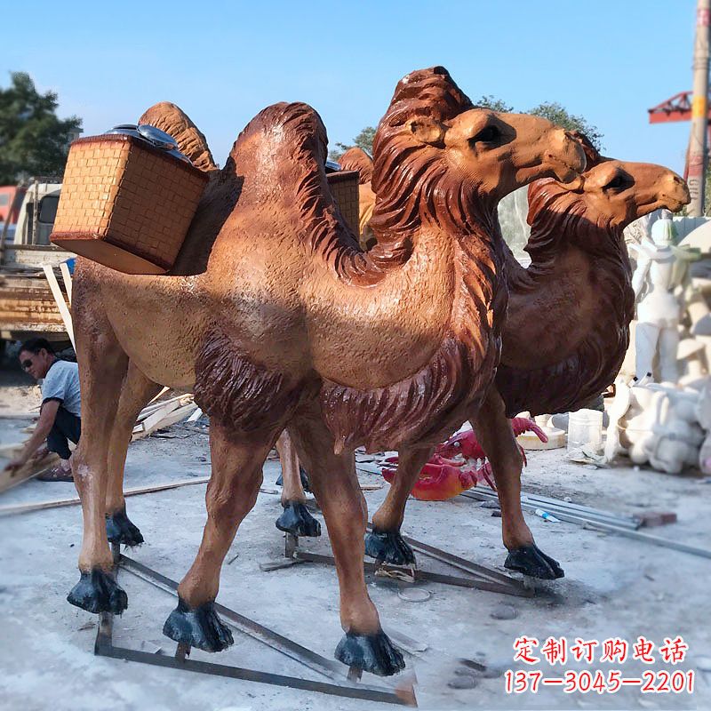 山东丝绸之路仿真骆驼雕塑