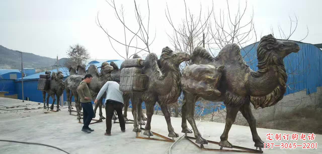 山东丝绸之路骆驼雕塑