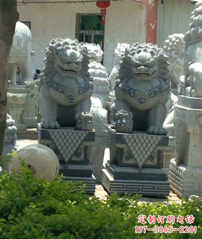 山东寺庙景观仿古石狮子