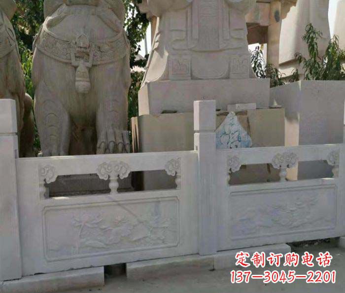山东寺庙景观汉白玉石浮雕栏板