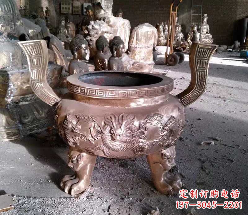 山东寺庙龙浮雕圆铜雕香炉