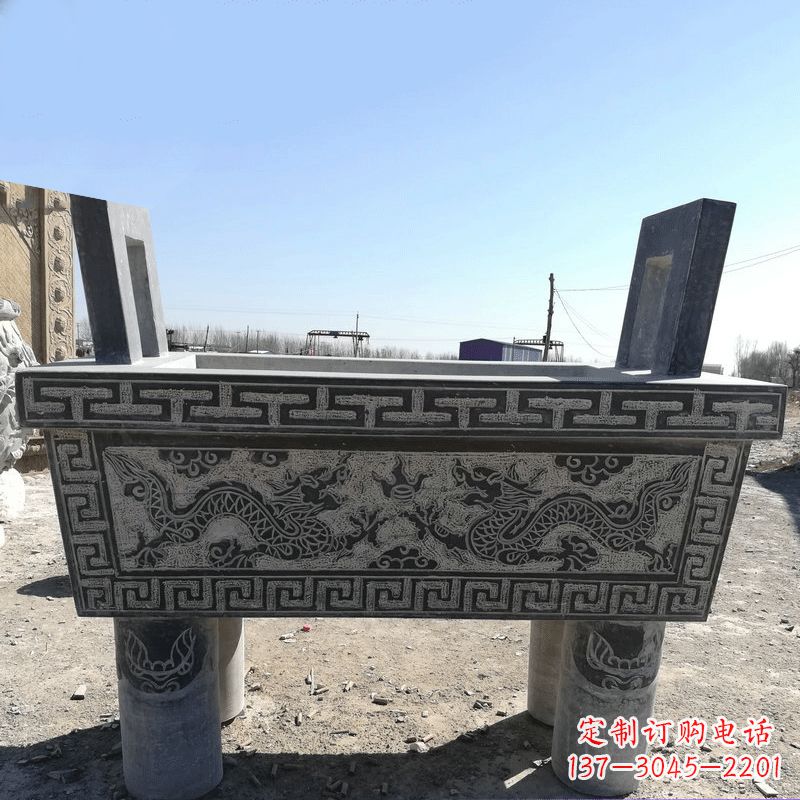 山东寺庙墓地祭祀四足方鼎,青石仿古石雕香炉