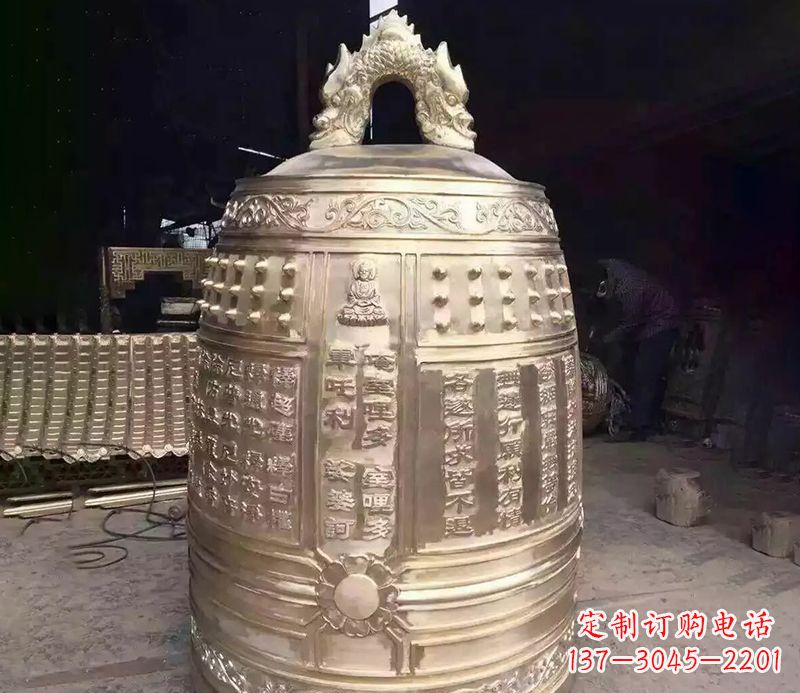 山东寺庙铜钟雕塑 (3)