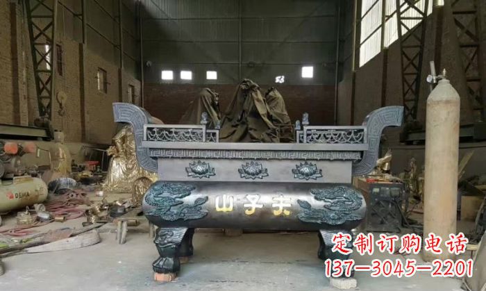 山东寺庙香炉铜雕_2