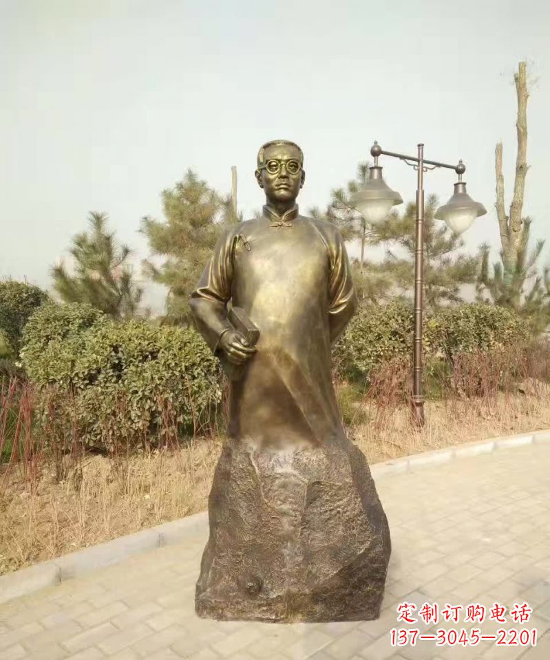 山东陶行知人物铜雕1