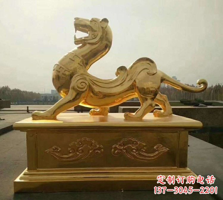 山东贴金古代神兽青龙雕塑