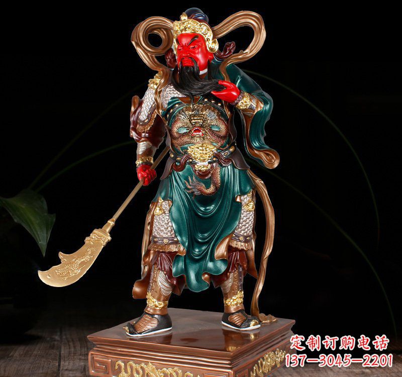 山东铜雕彩绘关公