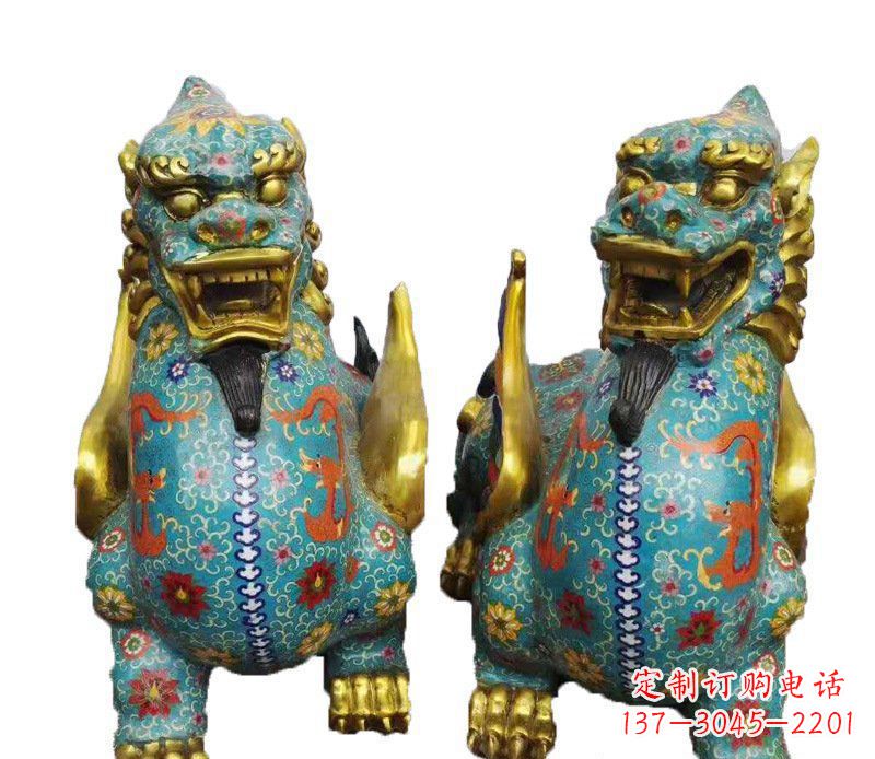 山东铜雕彩绘镇宅麒麟雕塑摆件