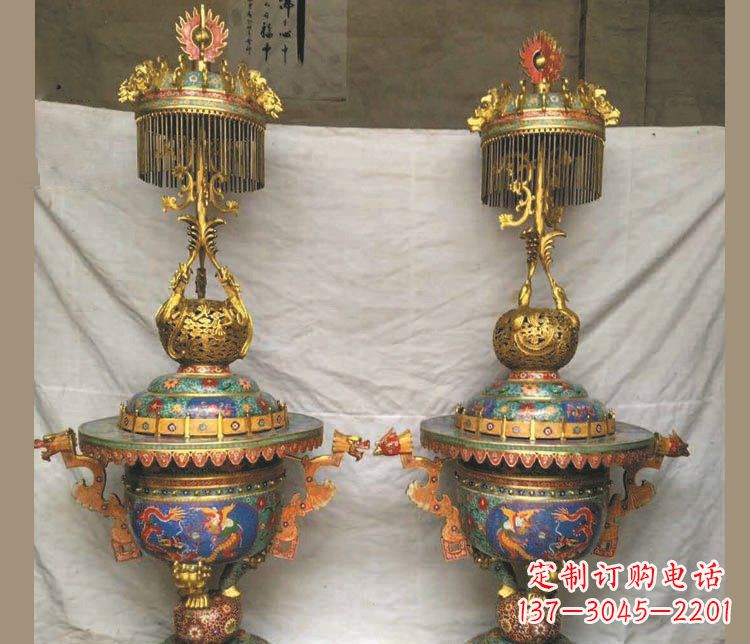 山东铜雕彩绘香炉景观摆件