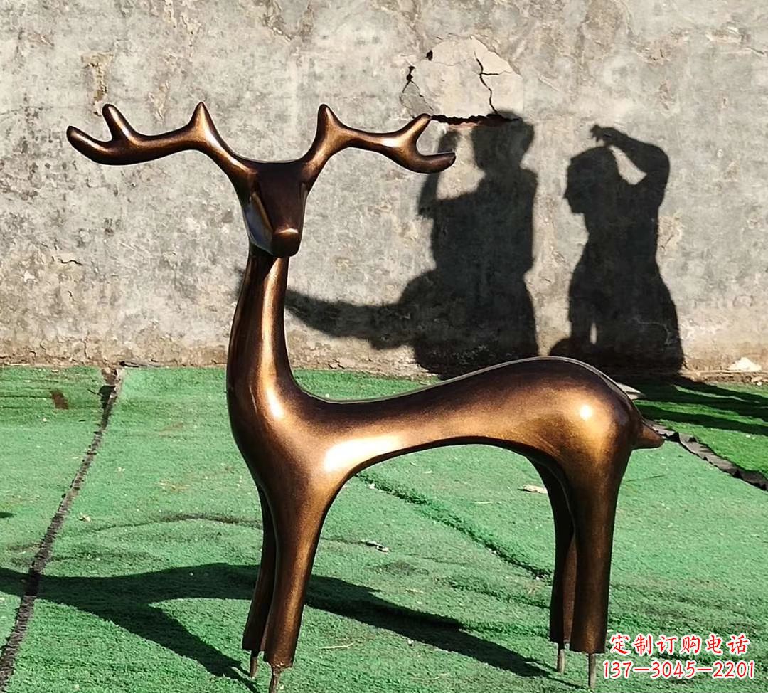 山东铜雕抽象小鹿雕塑