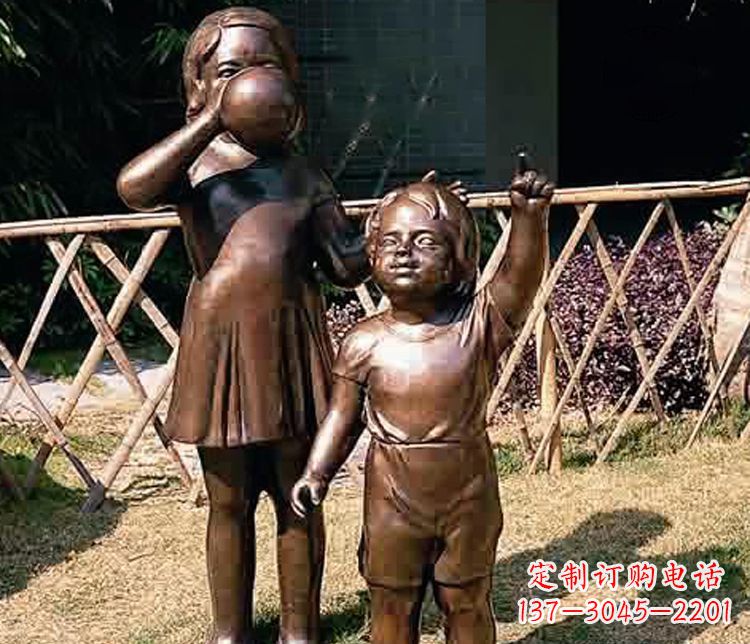 山东铜雕吹气球儿童