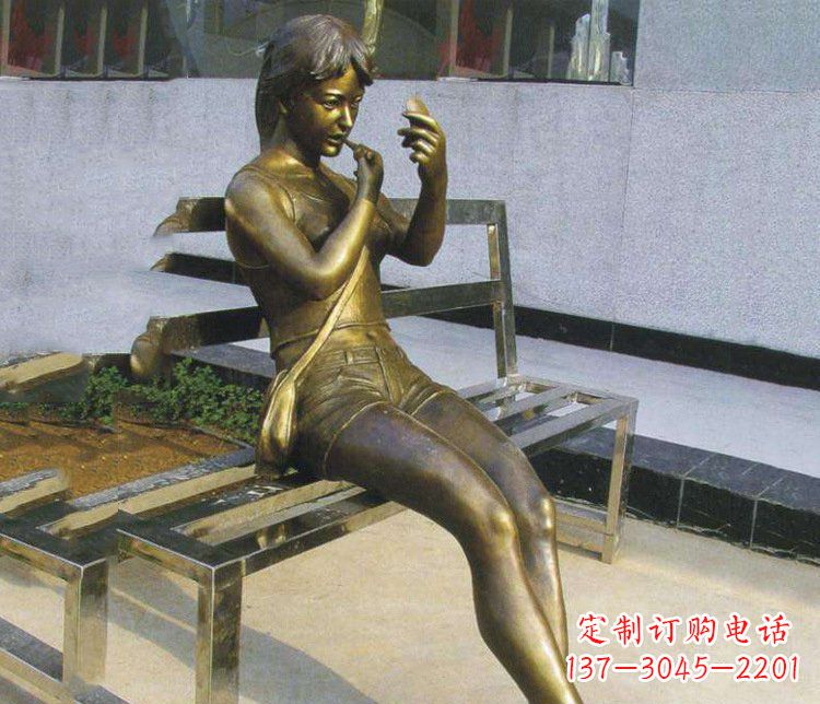 山东铜雕商业街化妆女孩人物雕塑