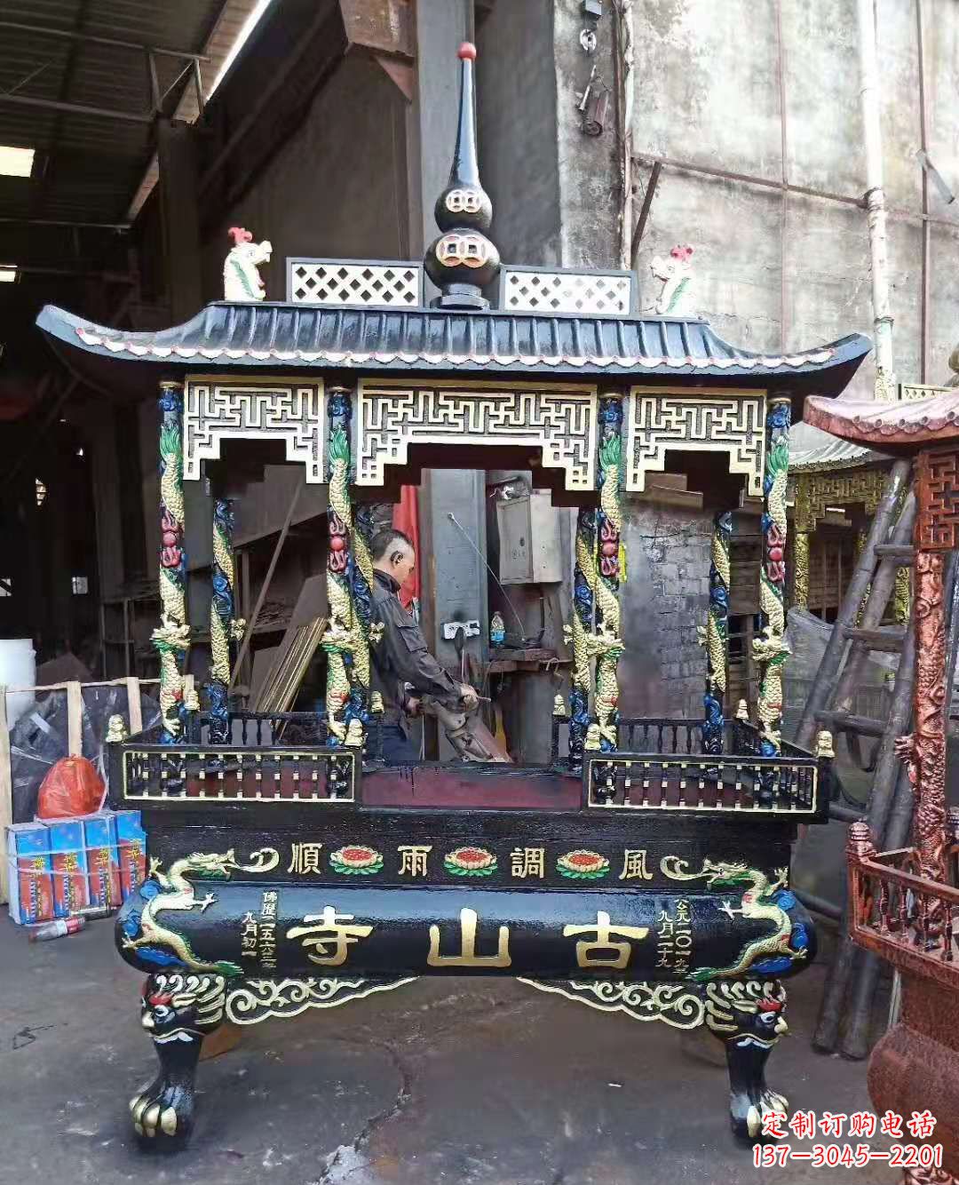 山东铜雕香炉寺庙景观雕塑
