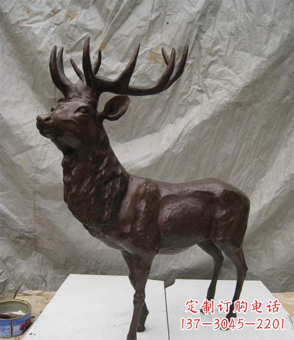 山东铜雕小鹿公园动物雕塑