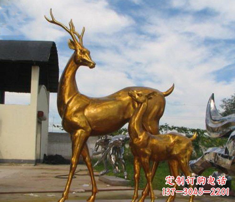 山东铜雕园林动物母子鹿雕塑
