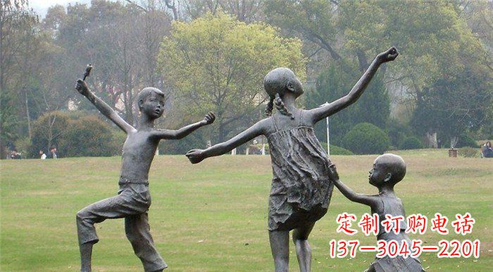 山东玩耍的儿童公园人物铜雕