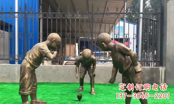 山东玩陀螺儿童铜雕