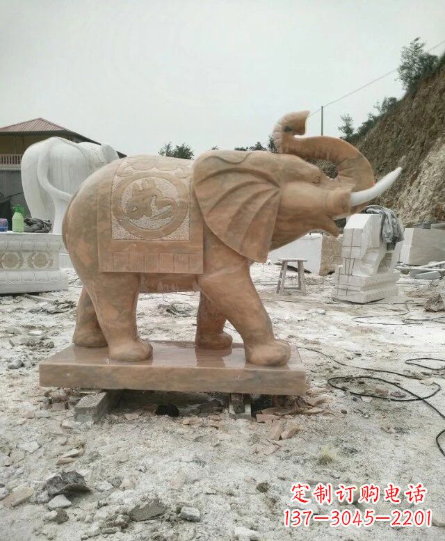 山东晚霞红吉祥如意大象雕塑