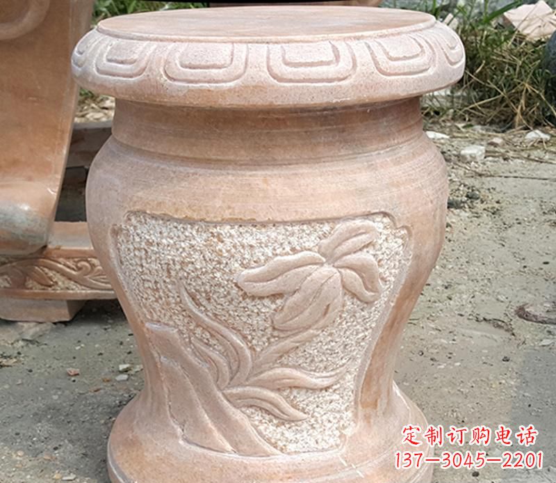 山东晚霞红景观蝴蝶石凳