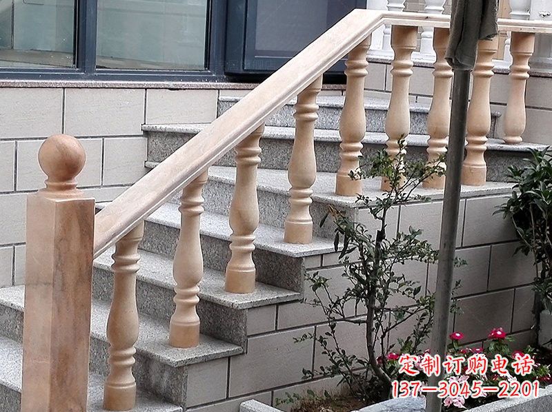 山东晚霞红小区栏杆石雕