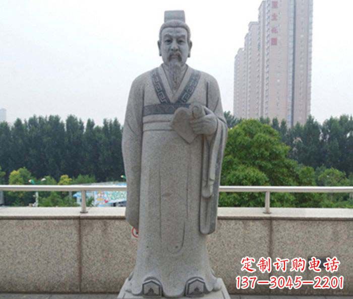 山东先秦法家代表人物商鞅石雕