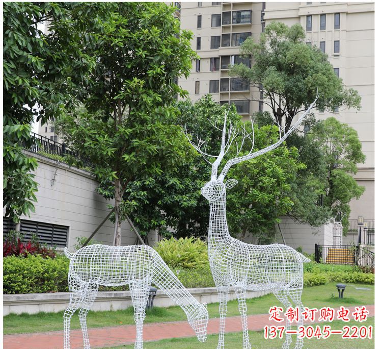 山东小区不锈钢镂空梅花鹿鹿雕塑