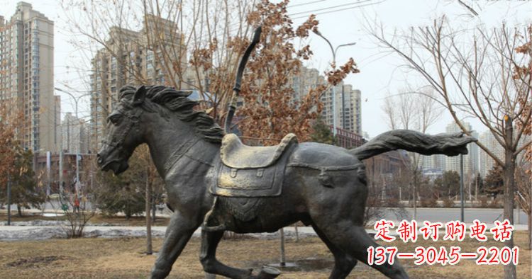 山东小区动物奔跑的马铜雕