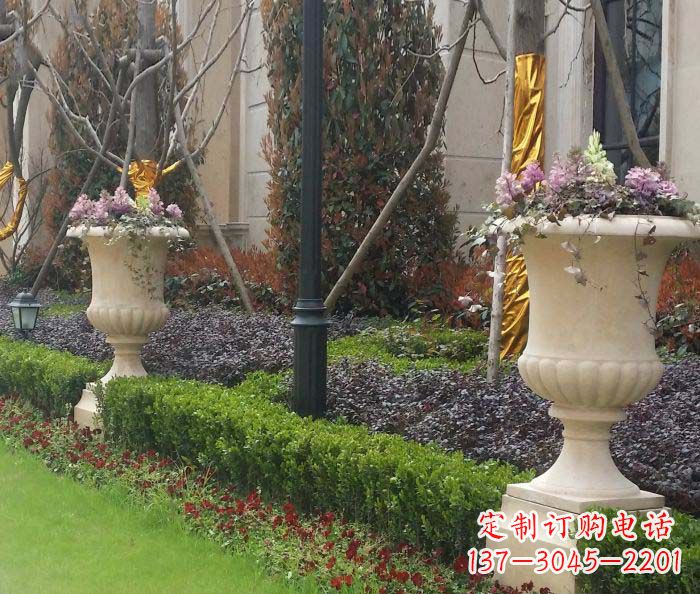 山东小区景观汉白玉花盆石雕
