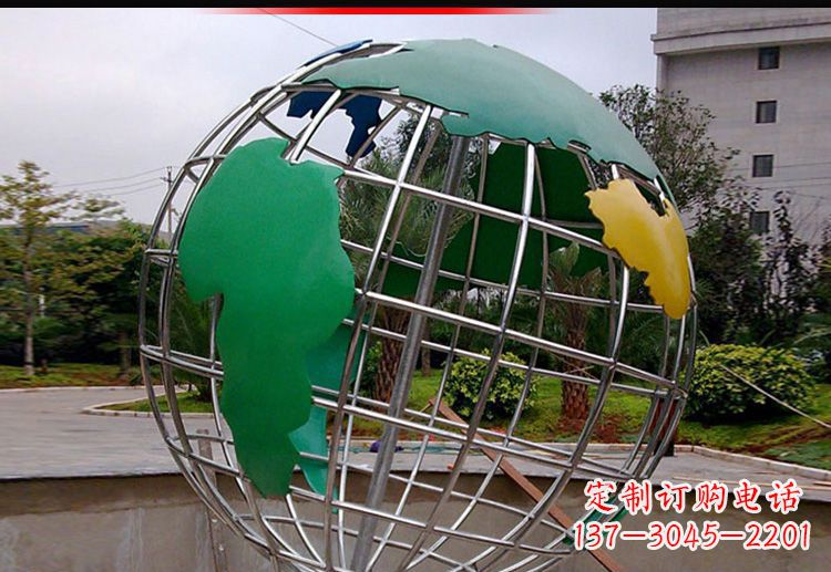 山东校园不锈钢地球仪造型雕塑