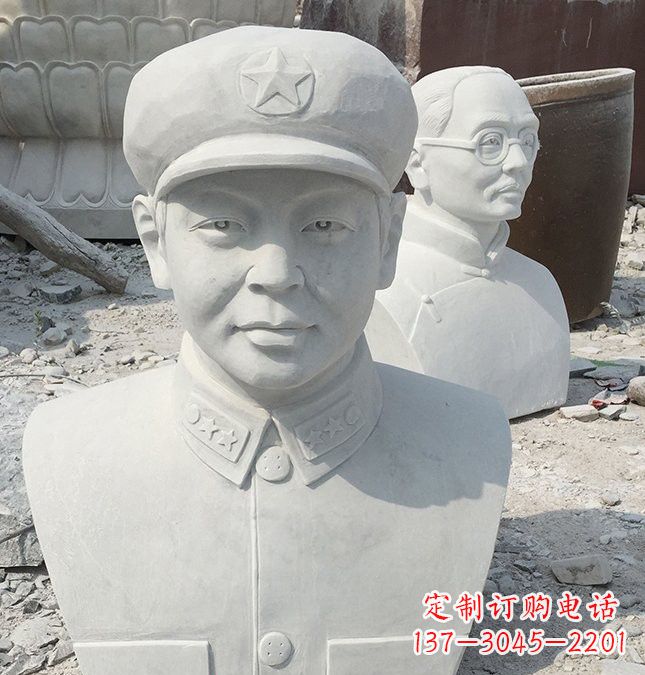 山东校园雷锋头像石雕