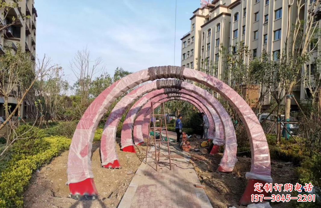 山东园林不锈钢拱门景观雕塑