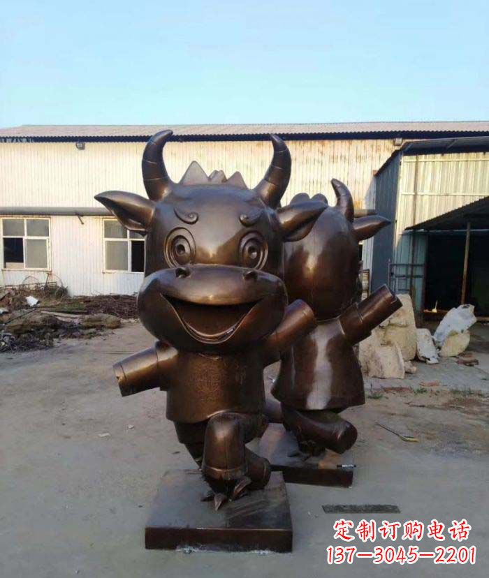 山东招财牛玻璃钢仿铜动物雕塑