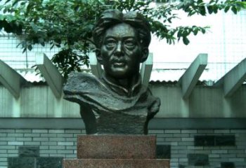 山东校园名人徐悲鸿头像雕塑