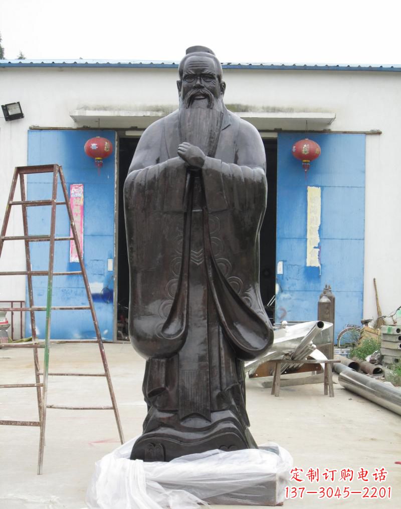山东铸铜孔子摆件